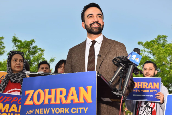 Изображение-Социалист, который развалит Нью-Йорк? 